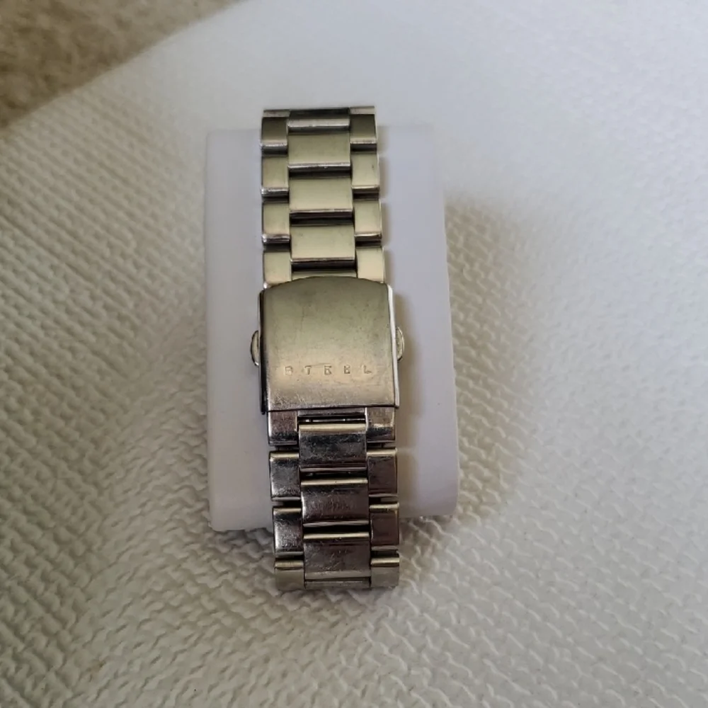 Guess Steel Men's Watch with Black Dial G95184G